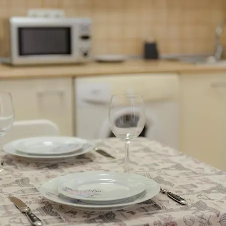 Old Town 2 Бухарест